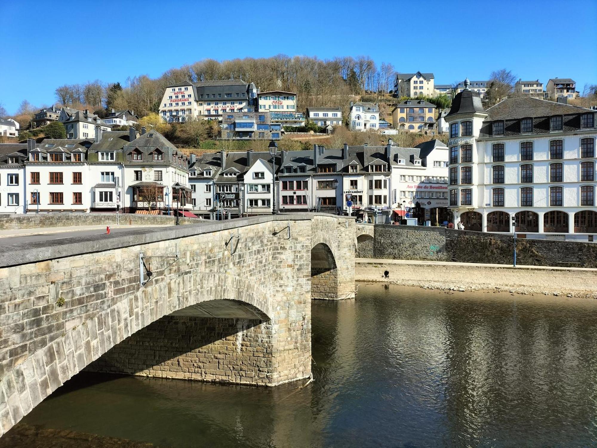 L'Alcove De Ide Hotel Bouillon Luaran gambar